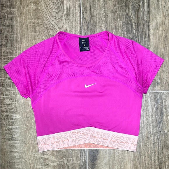 Nike Pro Dri-FIT Cropped Top – Fire Pink with Logo Band – Women’s‎ Small - Picture 7 of 15